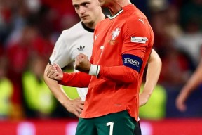 关于C罗赛事官方发布挺进下一轮新规，德国队争议不断！的信息