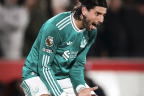 关于萨拉赫遭遇十连败，加拿大队教练面临压力！的信息